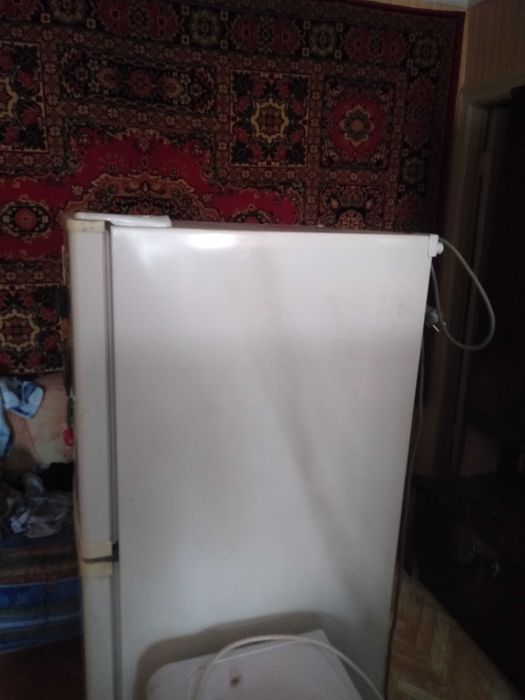 Холодильник б/у элжи