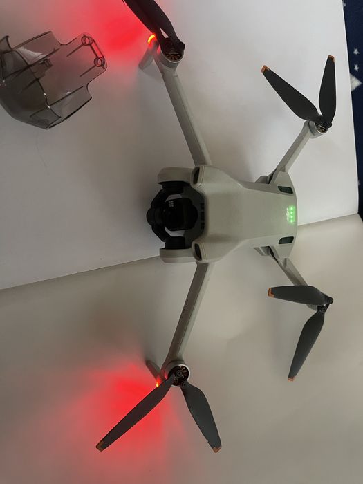 Drona DJI Mini 3