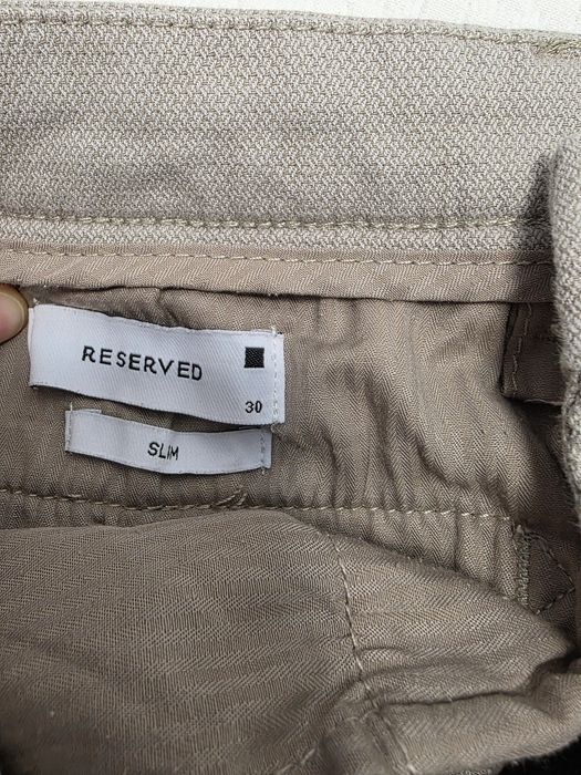 Бежов мъжки панталон Reserved