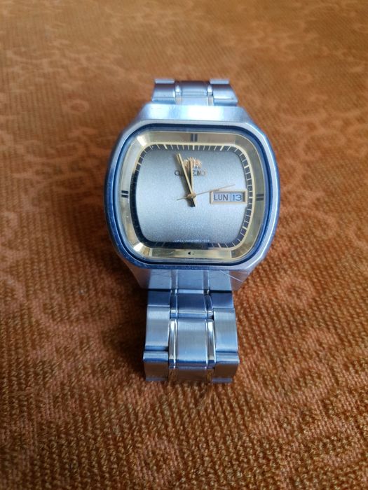 Часовник Ориент с гаранция