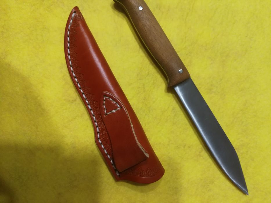 Ловен или туристически нож