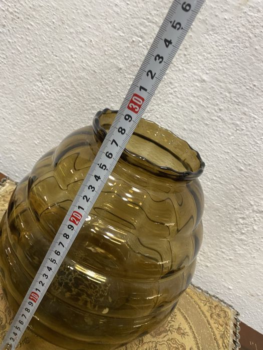 Италианска ваза от разтопено стъкло