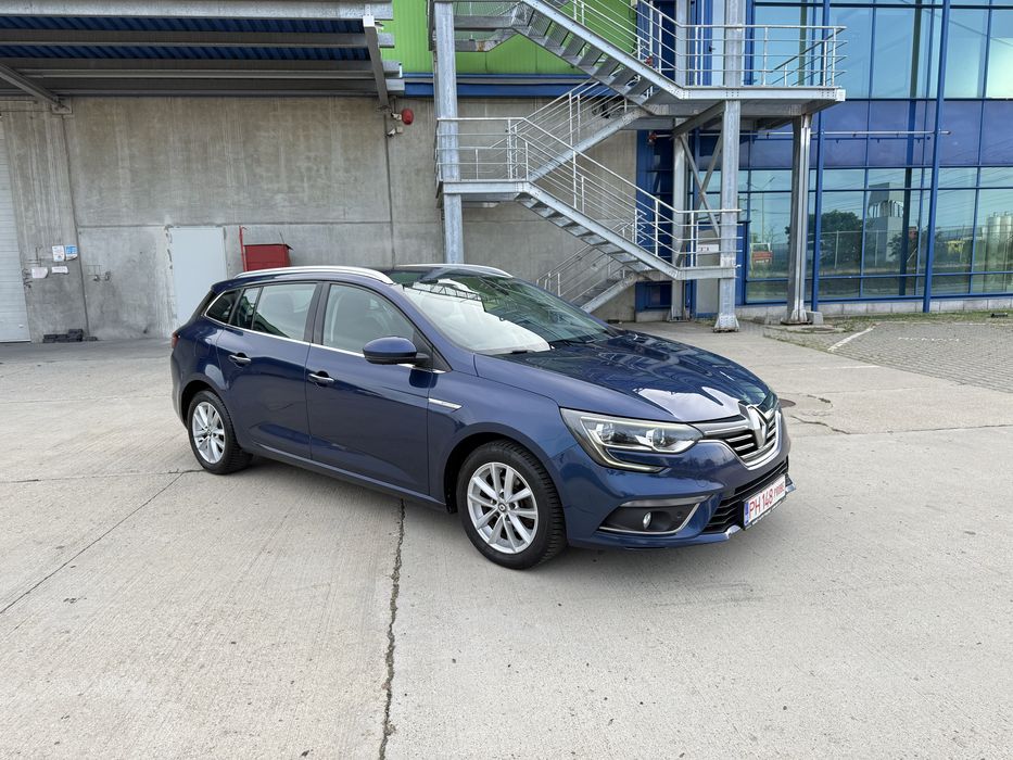 Renault Megane 4 Intens 1.5 dci 110 cp ,fabr. 2017 , Lumini Ambientale , Led , Camera , Multi Sense , Carte Service + Raport Nap !!