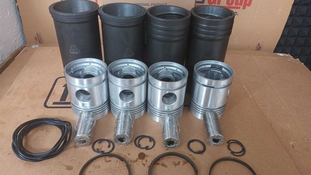 Set motor pentru tractor U650