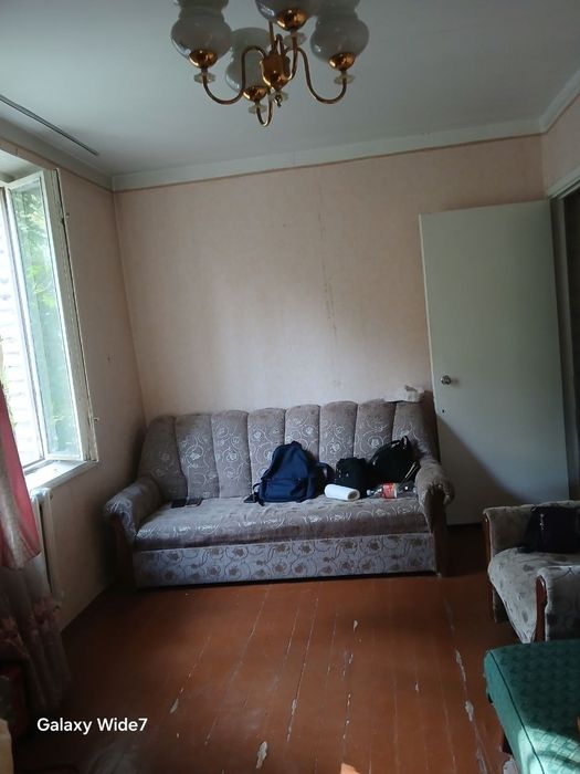 Продам 2 ком Чиланзар 26 квартал .