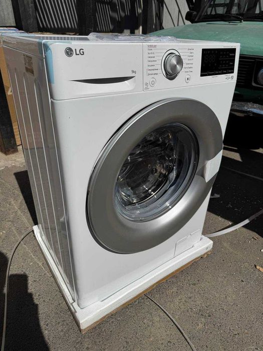 Стиральная машина LG 9 кг F2V3FS4W AI DD Inverter Steam
