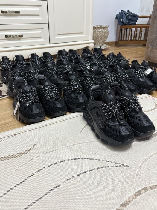 *PREMIUM* Versace Chain Reaction Black