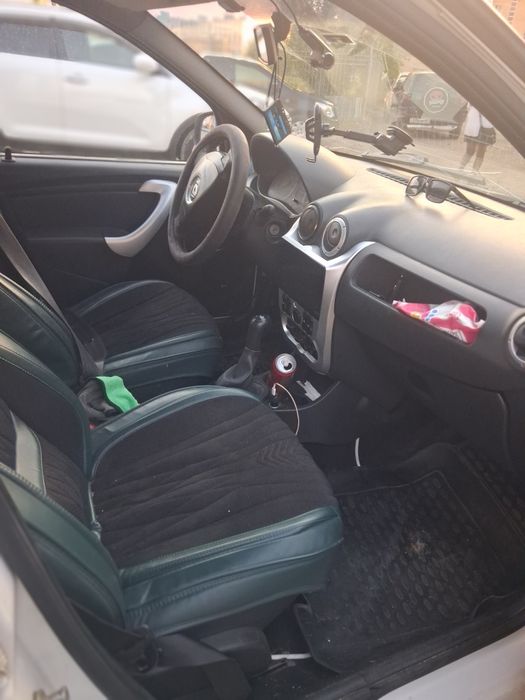 Renault Logan 2014