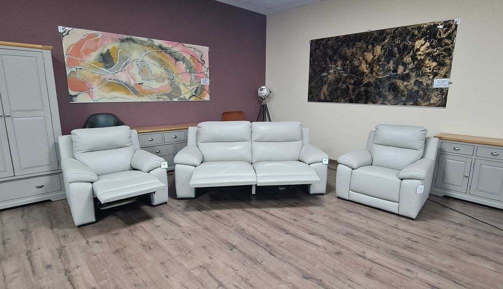 Италиански сив кожен комплект диван тройка и два фотьойл "Moreno"