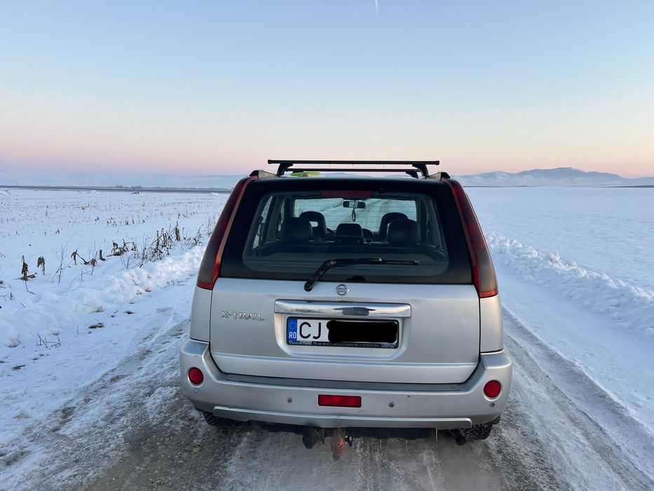 Nissan X-Trail 2.2 dCi 4x4 | Trapă | Anvelope A/T | Fiscal pe loc