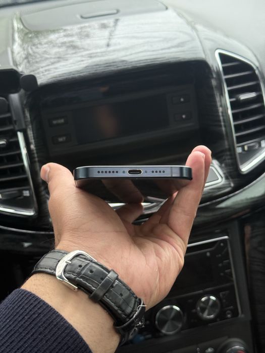 15 Pro Max 256 tali Esim 87%