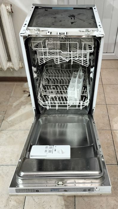 Посудомоечная машинка Unit, б.у.