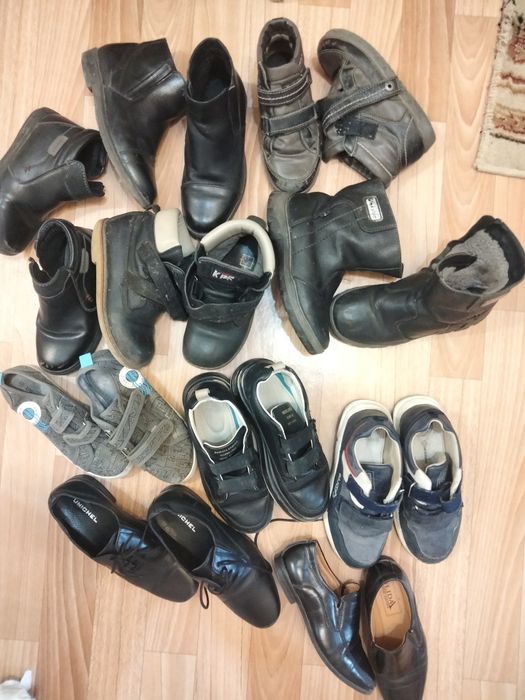 Обувь для детей сапожки, ботинки