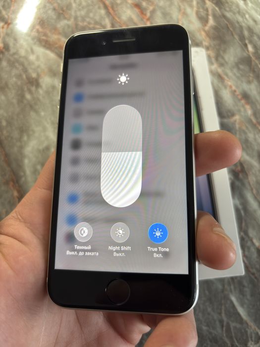 iPhone se 2022, 64gb