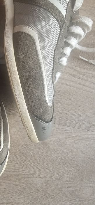 Обувки BOSS(номер-43)