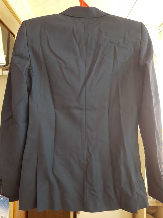 Продаётся костюм для школы