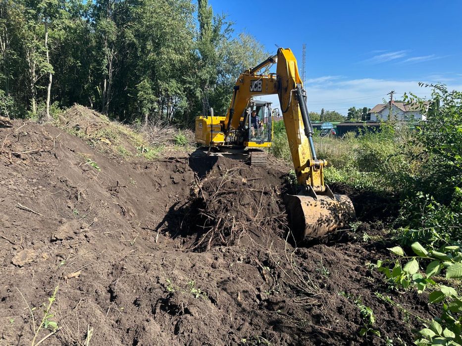 Inchiriere excavatoare /decopertari/sapaturi