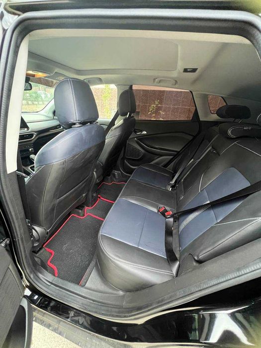 Продается Tracker 2 Premier