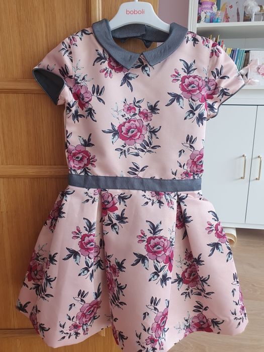 2бр.Детски рокли за сестри с еднакъв десен