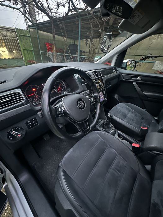 Vw Caddy 2.0 tdi 150 cp highline