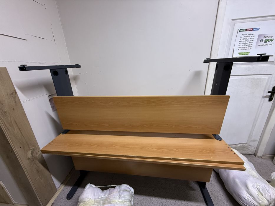 Продам два стола