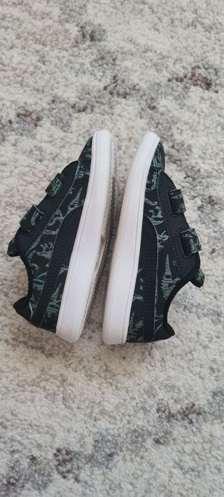 Vând adidași Puma în stare foarte bună