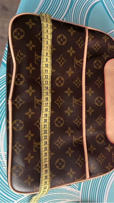 Geanta  Louis Vuitton