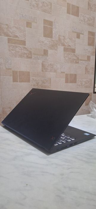 Lenovo ThinkPad X1 Carbon Gen 6 – i7 / 16GB /256GB NVMe