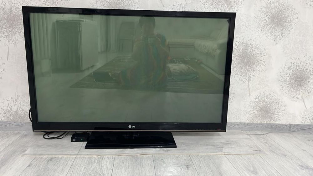 Продам телевизор