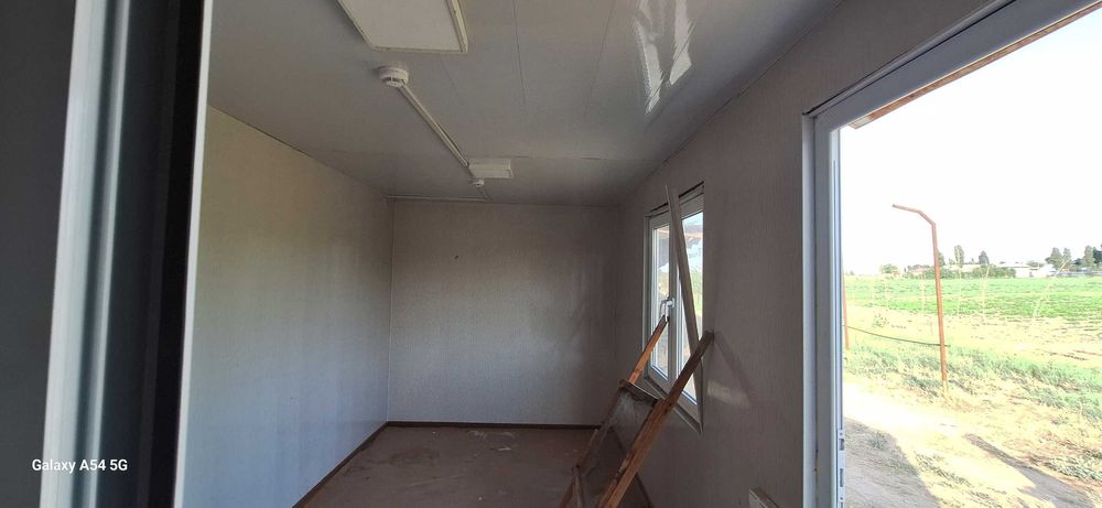 Konteyner sotiladi. Ofis uchun mòljallangan holati a'lo