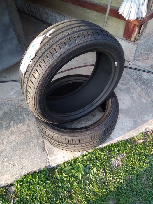 Anvelope de vara de vinzare.