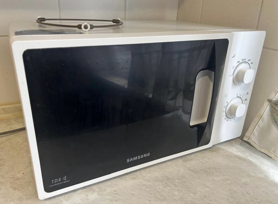 Микроволновая печь Samsung