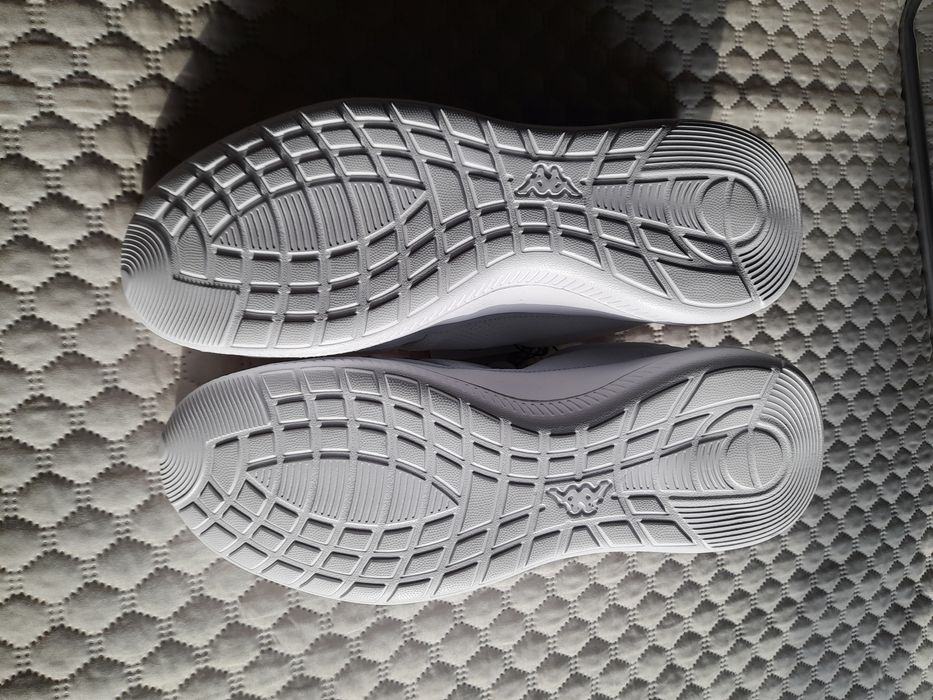 Adidași / Pantofi sport Kappa mărimea 44