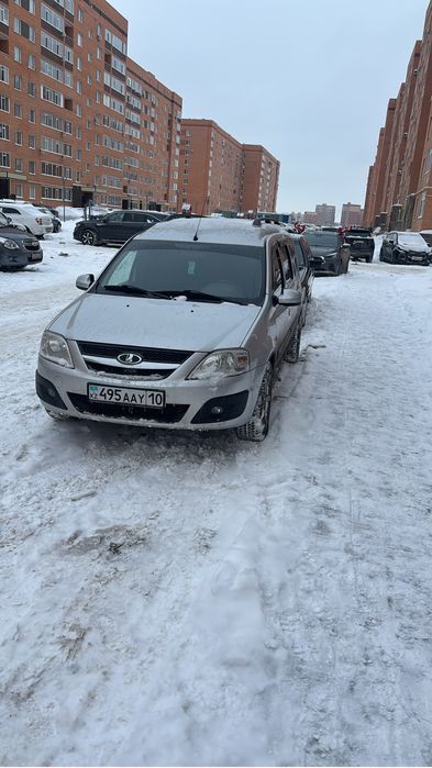 Продам ларгус 5 мест