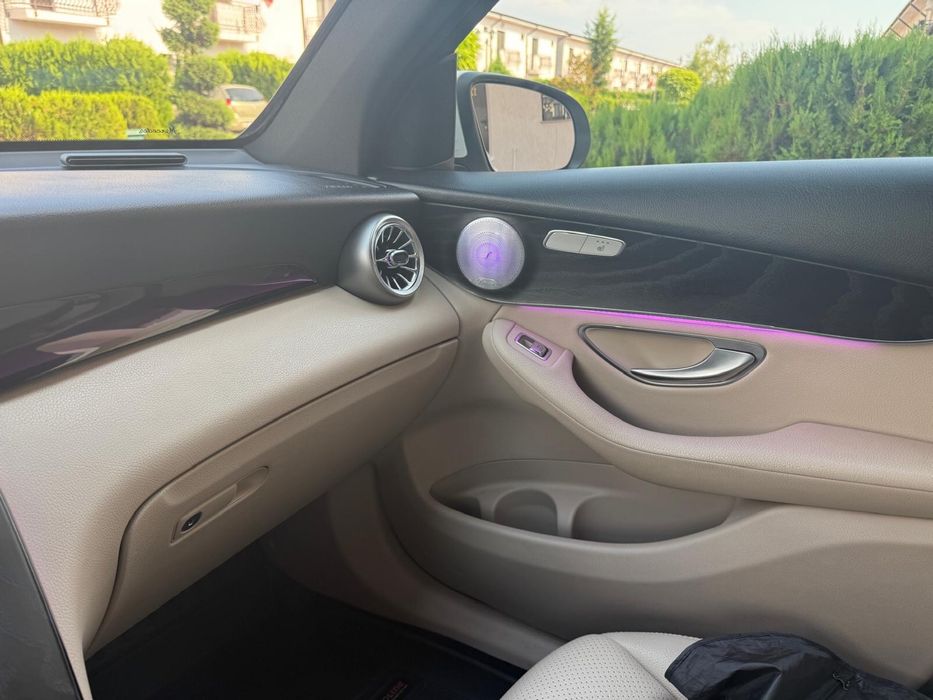 Mercedes-Benz GLC 250 d 4MATIC 2019 | 204 CP | 120.000 km | Burmester
