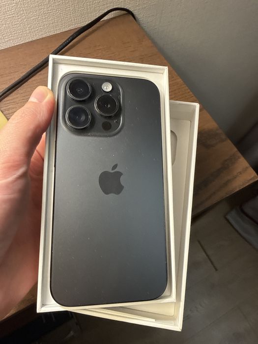 IPHONE 15 PRO продам