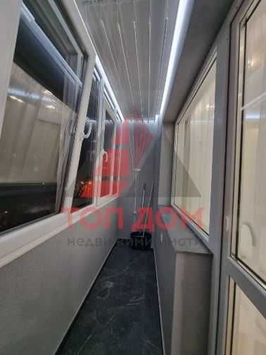 Дава се под наем Двустаен апартамент в Варна, Център - 65 кв.м за 612 € - Снимка #12