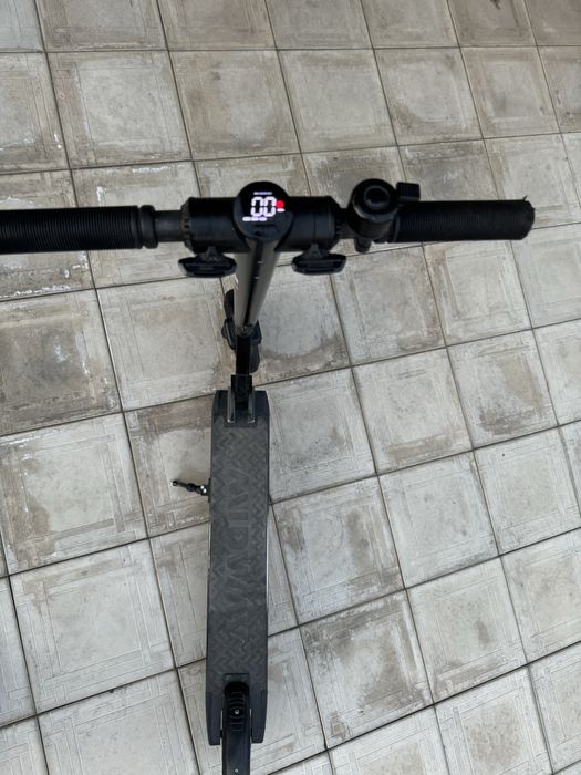 Электросамокат Midway