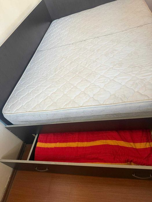 Pat 140x200 de colț