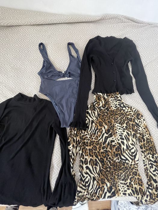 Продам пакет вещей