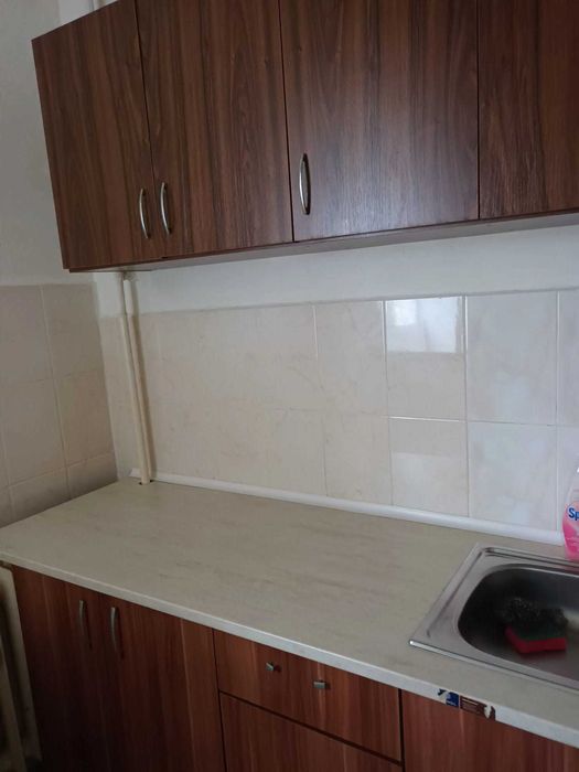 Inchiriez garsoniera Brazda lui Novac