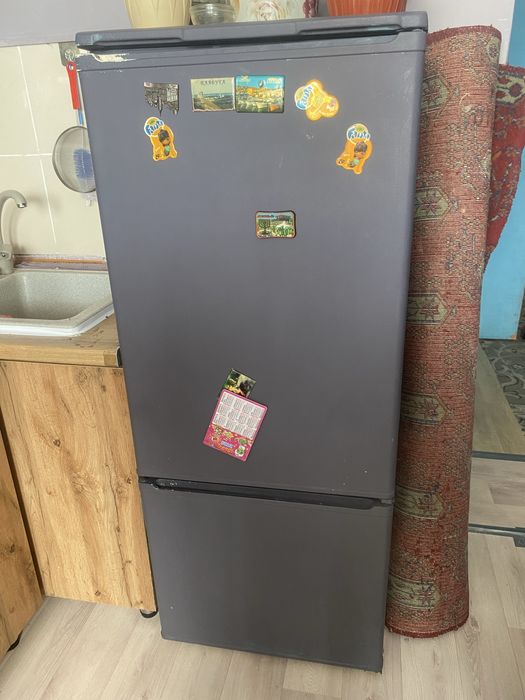 Холодильник продам