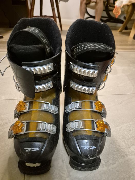 Clăpari ski second-hand