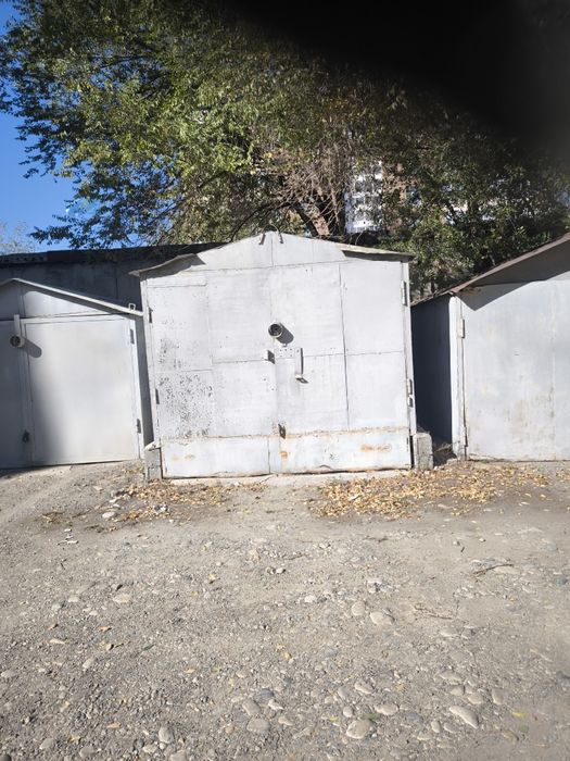 Продам гараж (большой)