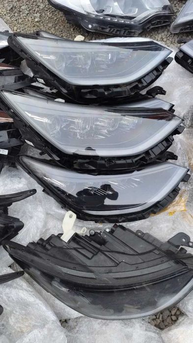 Фары на Соната 21- Sonata 24-