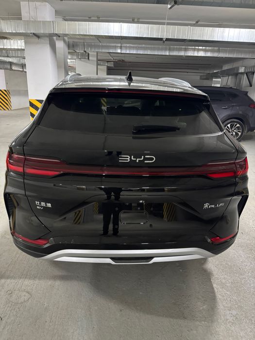 Byd song plyus chempion 25 model natariusga tayyor.