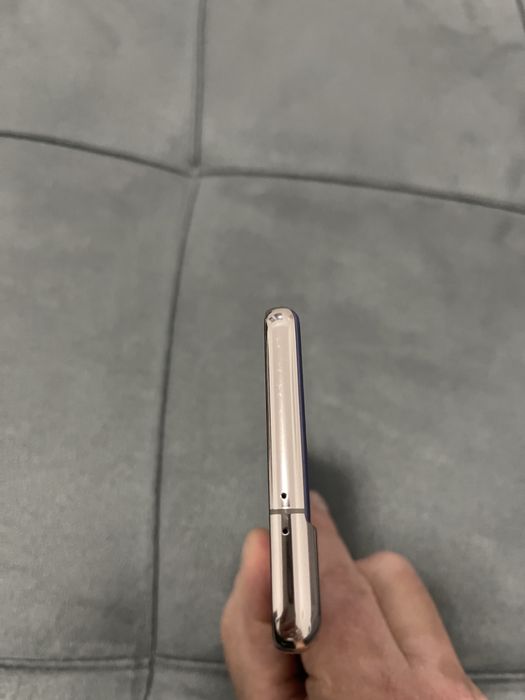 Samsung Galaxy S21 5G 128GB 8GB RAM Dual sim Violet