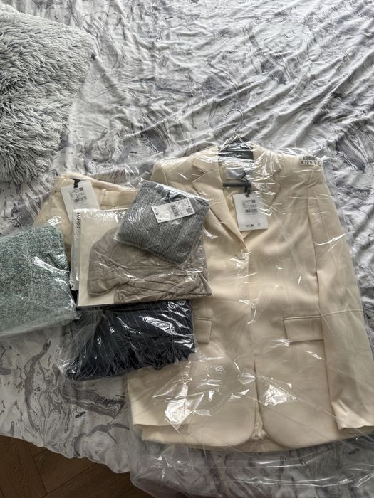 Манго рокля на ивици