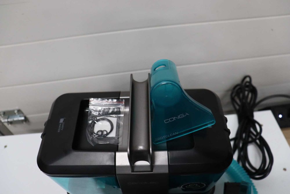 Перяща прахосмукачка за килими Cecotec Conga 2000 Carpet&Spot Clean