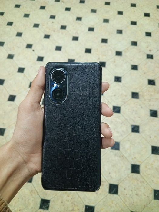 Huawei nova 9SE .